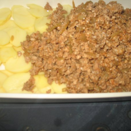 Krok 3 - Zapiekanka z mięsa mielonego i ziemniaków foto
