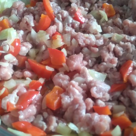 Krok 2 - ZAPIEKANKA Z MIĘSEM MIELONYM foto