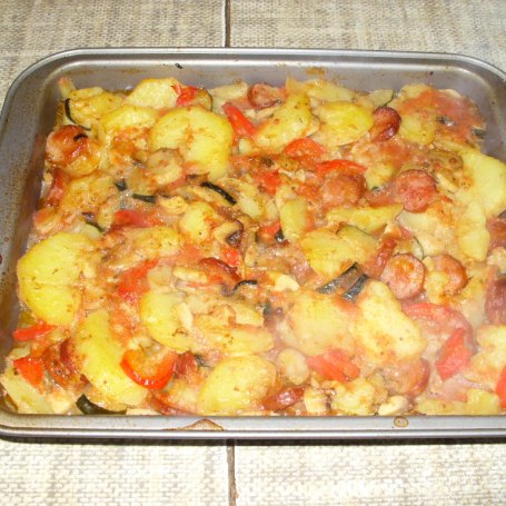 Krok 3 - Zapiekanka z ziemniakami i warzywami foto