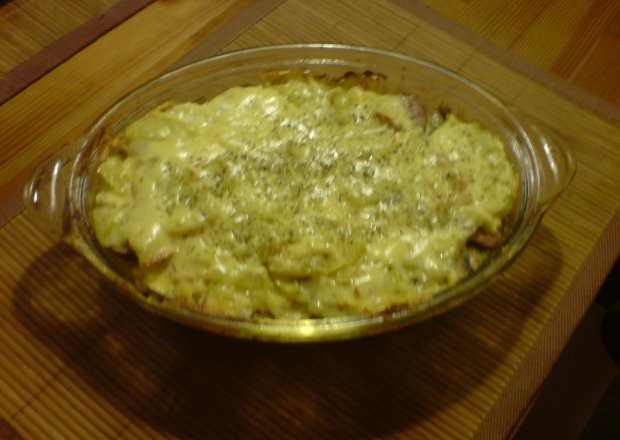 Fotografia przedstawiająca Zapiekanka z ziemniaków ,,Polka\'\'