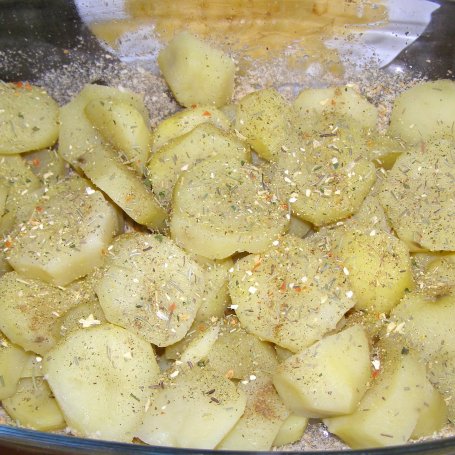 Krok 2 - zapiekanka ziemniaczana... foto