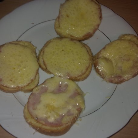 Krok 2 - Zapiekanki z chleba foto