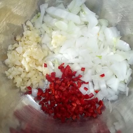 Krok 4 - Zapiekany gulasz z kurczaka i cukinii foto