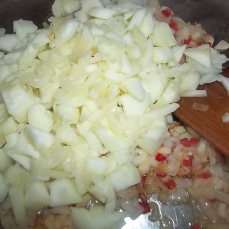 Krok 6 - Zapiekany gulasz z kurczaka i cukinii foto