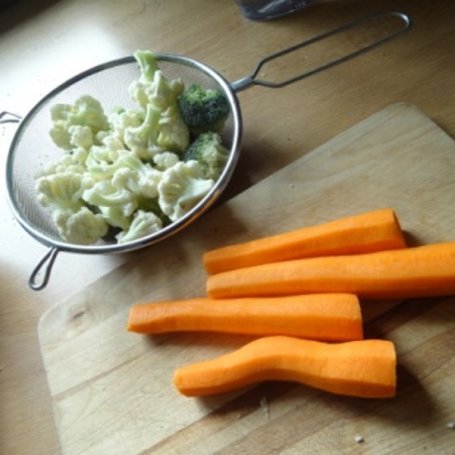 Krok 1 - Zapiekany karmazyn z warzywami gotowanymi na parze foto