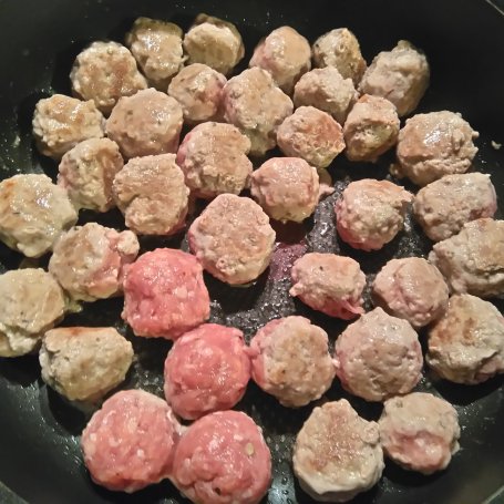Krok 1 - Zapiekany makaron z pulpecikami foto