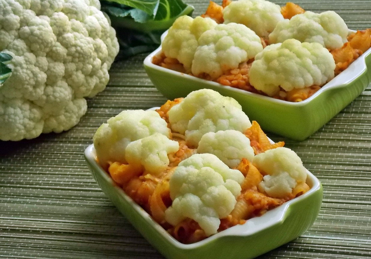 Zapiekany makaron z soczewicą i kalafiorem DoradcaSmaku.pl