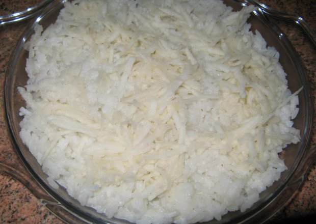 Fotografia przedstawiająca Zapiekany ryż z jabłkami