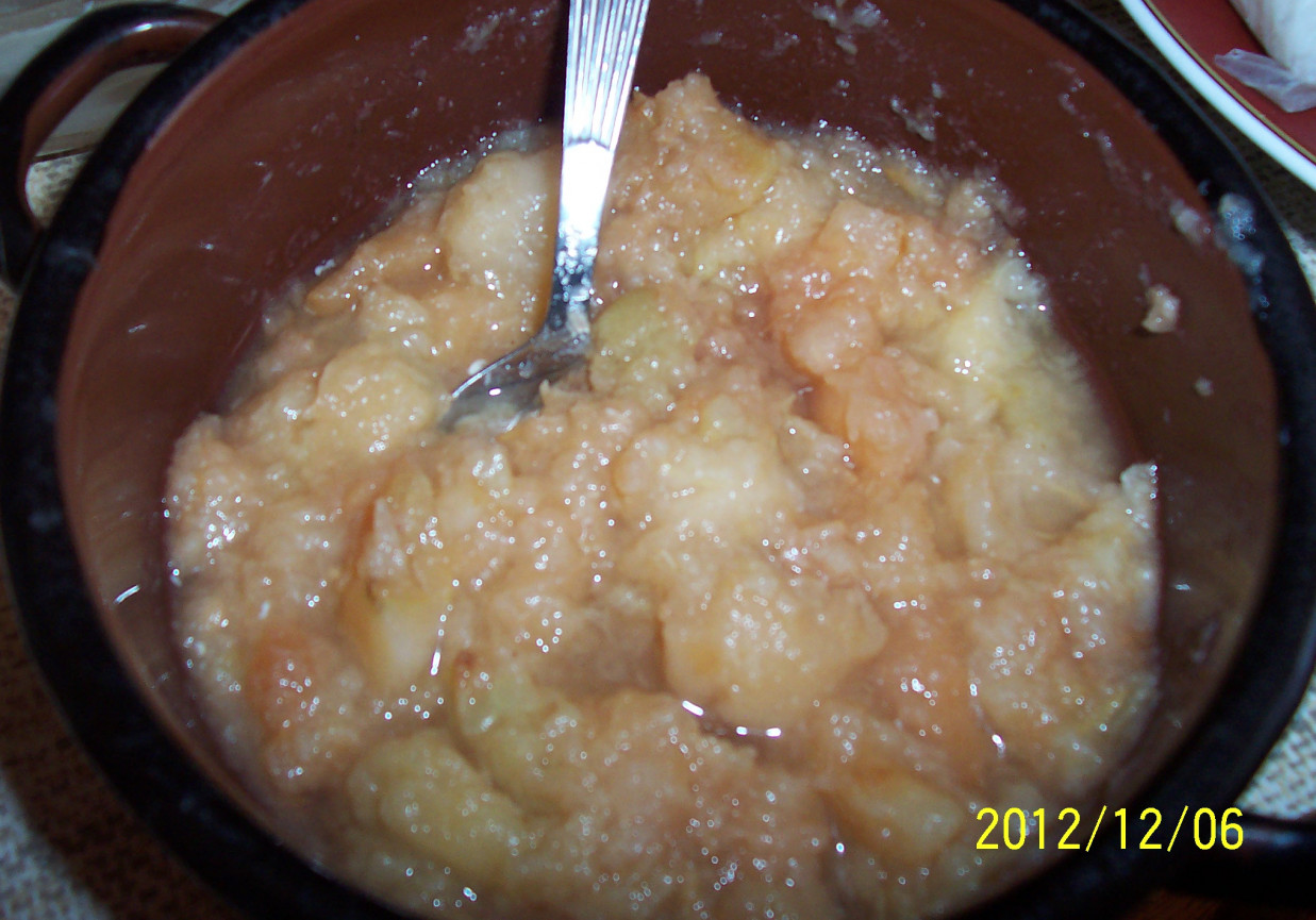 Zapiekany ryż z musem jabłkowo-gruszkowym i z wiśniami foto
