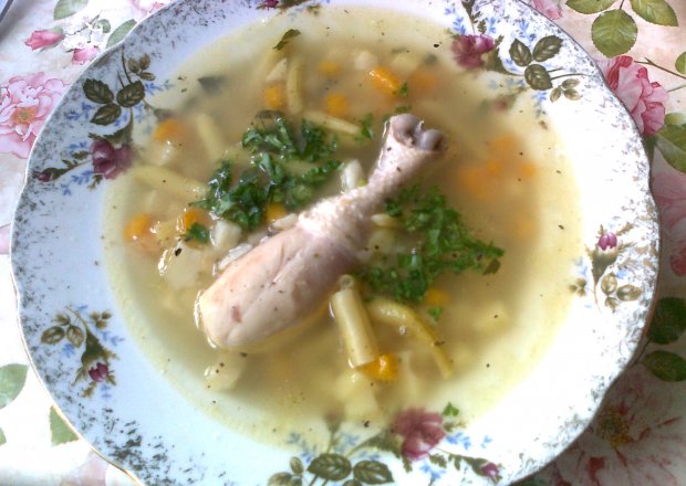 Fotografia przedstawiająca Zasmażana zupa jarzynowa