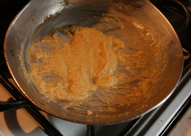 Fotografia przedstawiająca zasmażka do zupy