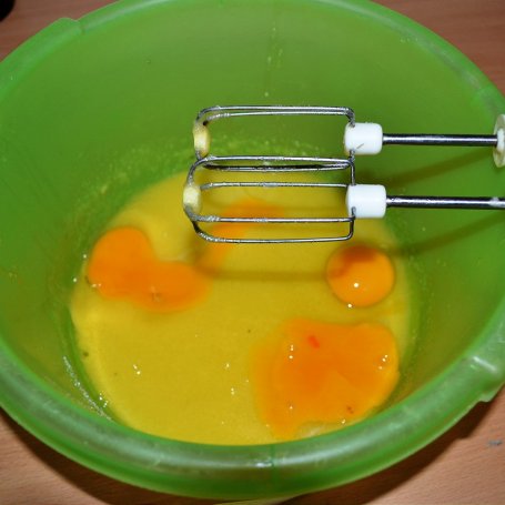 Krok 2 - Zdrowe muffinki marchewkowe foto