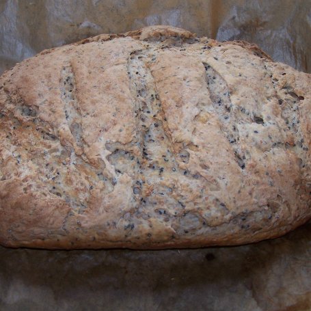 Krok 5 - Zdrowe pieczywo, czyli chleb z czarnuszką  na maślance  foto