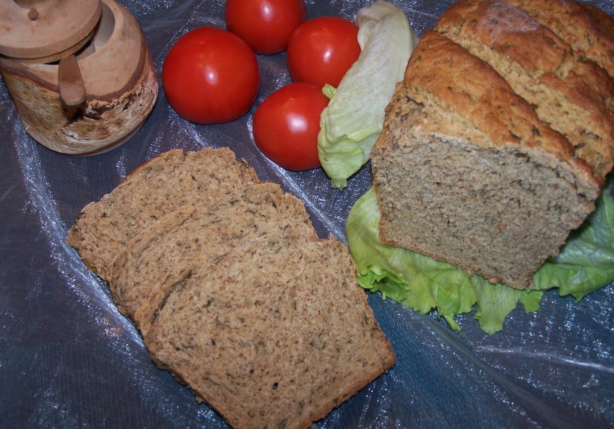 Ze szpinakiem na kefirze, czyli zdrowy, domowy chlebek foto