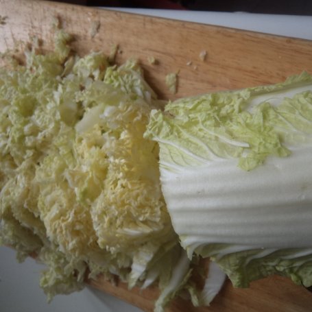 Krok 4 - żeberka pieczone w worku z kapustą pekińską i sokiem pomidorowym :) foto