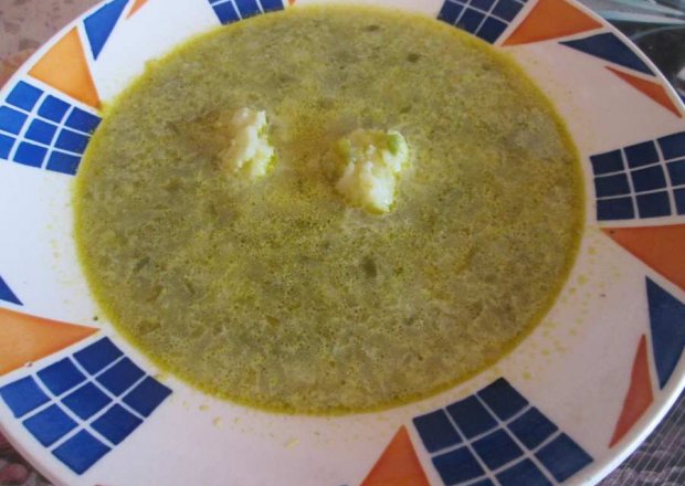 Fotografia przedstawiająca Zielona zupa paprykowa