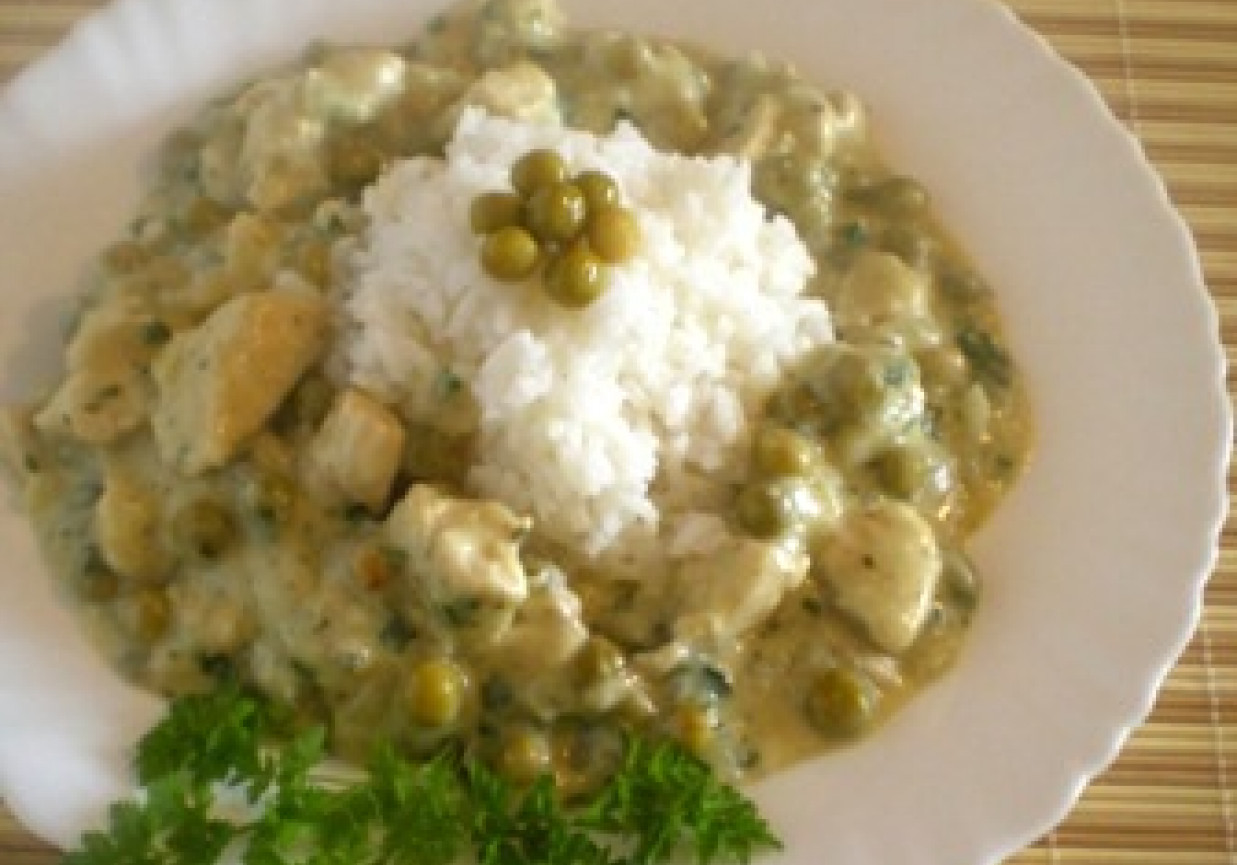 Zielone curry z kurczakiem foto