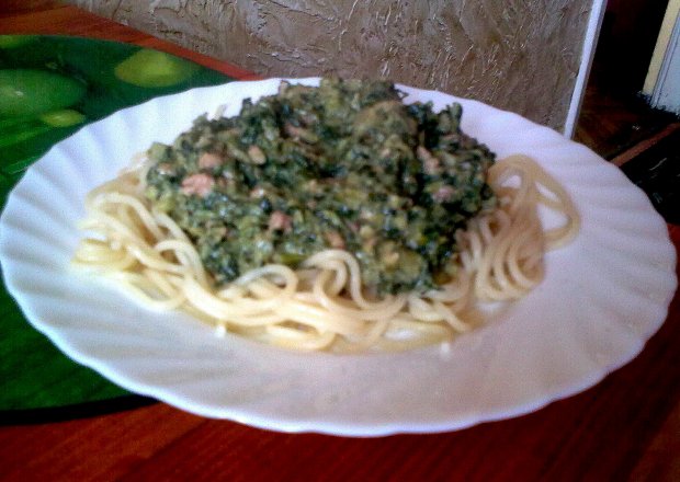Fotografia przedstawiająca Zielone spaghetti