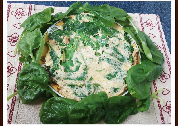 Fotografia przedstawiająca Zielono mi czyli omlet ze szpinakiem