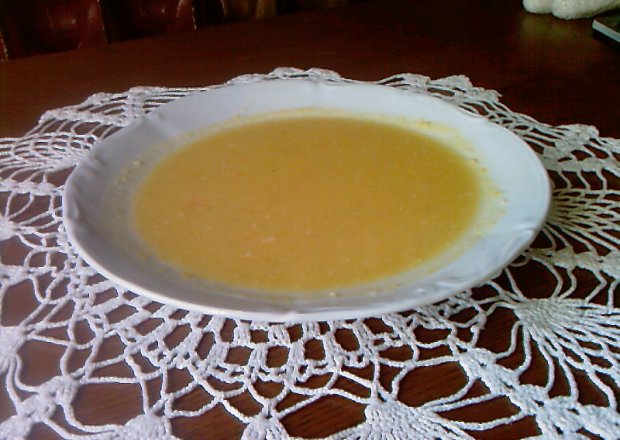 Fotografia przedstawiająca Ziemniaczana zupa-krem zmięsem