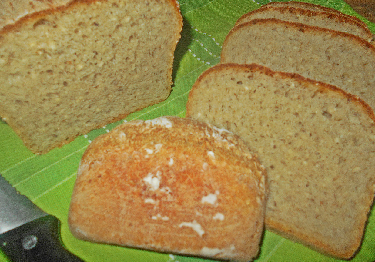 Ziemniaczany chleb z piwem foto