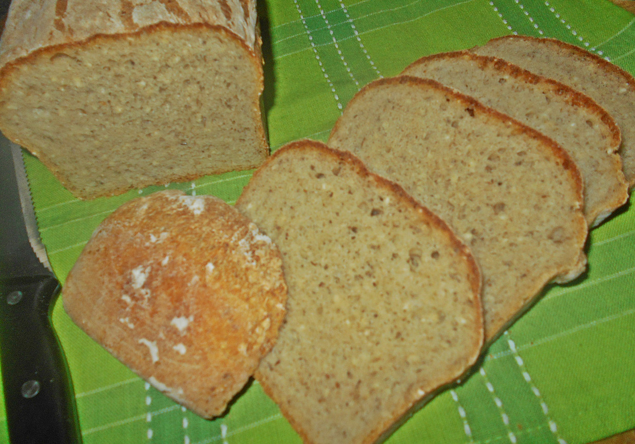 Ziemniaczany chleb z piwem foto