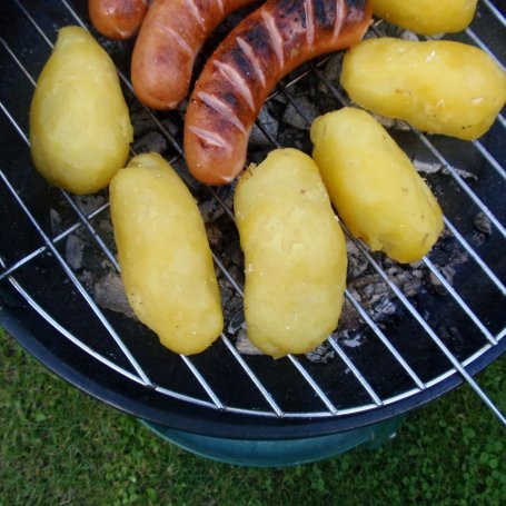 Krok 5 - Ziemniaki  nadziewane z grilla foto