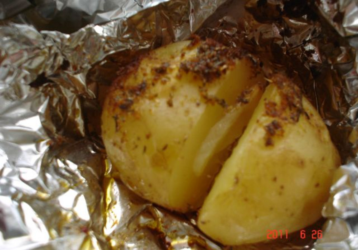 Ziemniaki pieczone z czosnkiem i imbirem foto