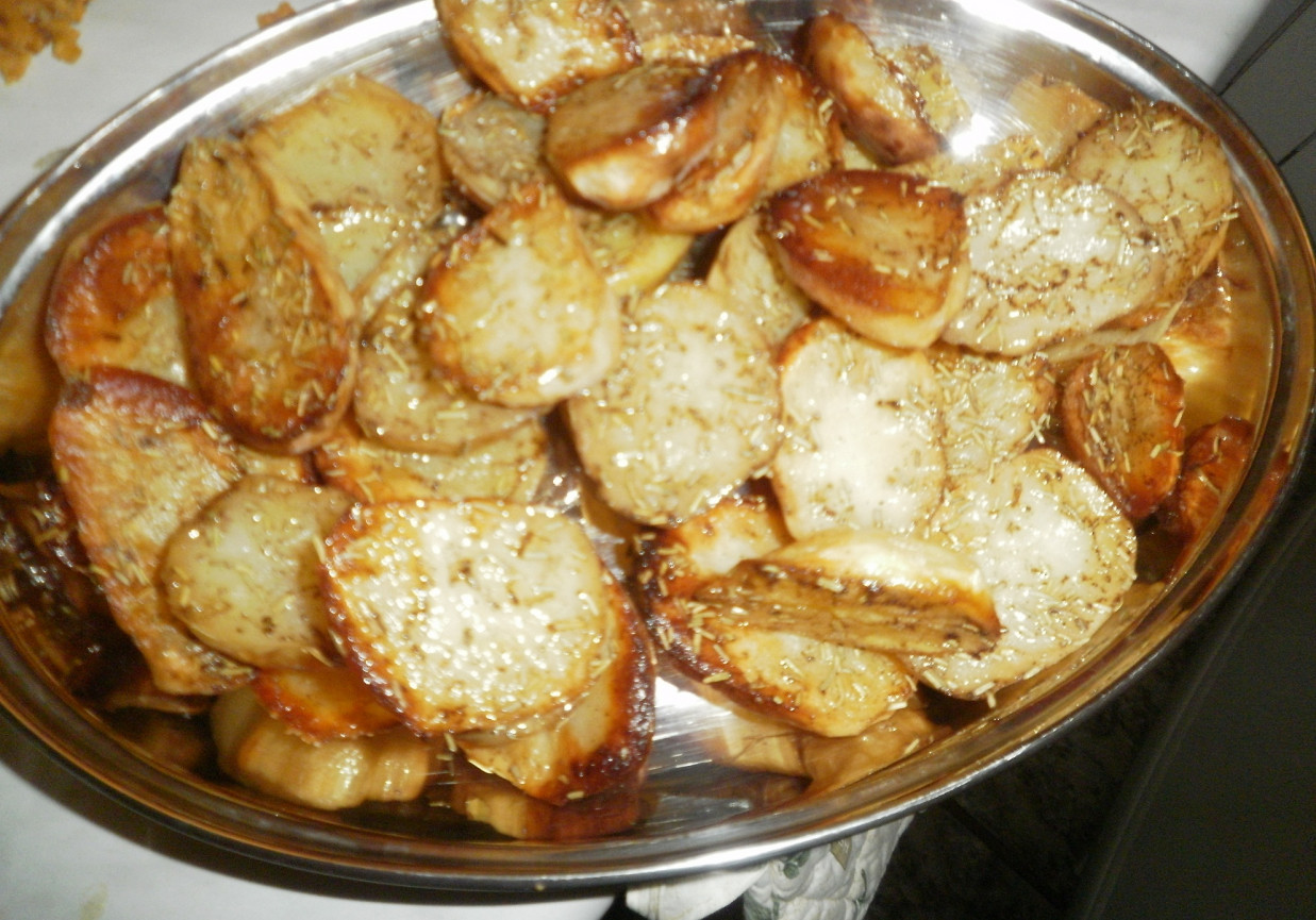 Ziemniaki pieczone z rozmarynem foto
