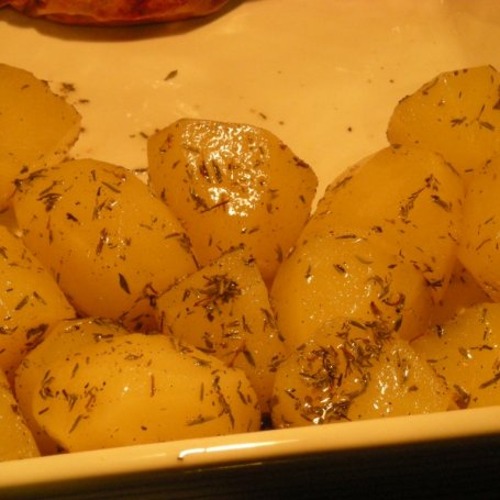 Krok 3 - ziemniaki pieczone foto