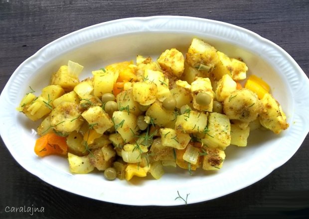 Fotografia przedstawiająca ziemniaki po indyjsku