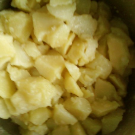 Krok 1 - ziemniaki podsmażane z jajkami foto