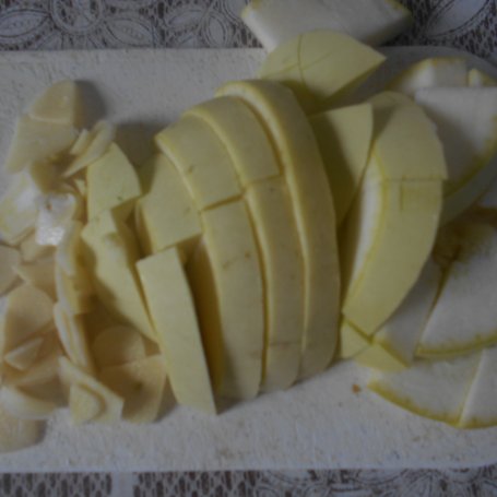 Krok 5 - Ziemniaki podsmażane z kabaczkiem i pieczarkami foto