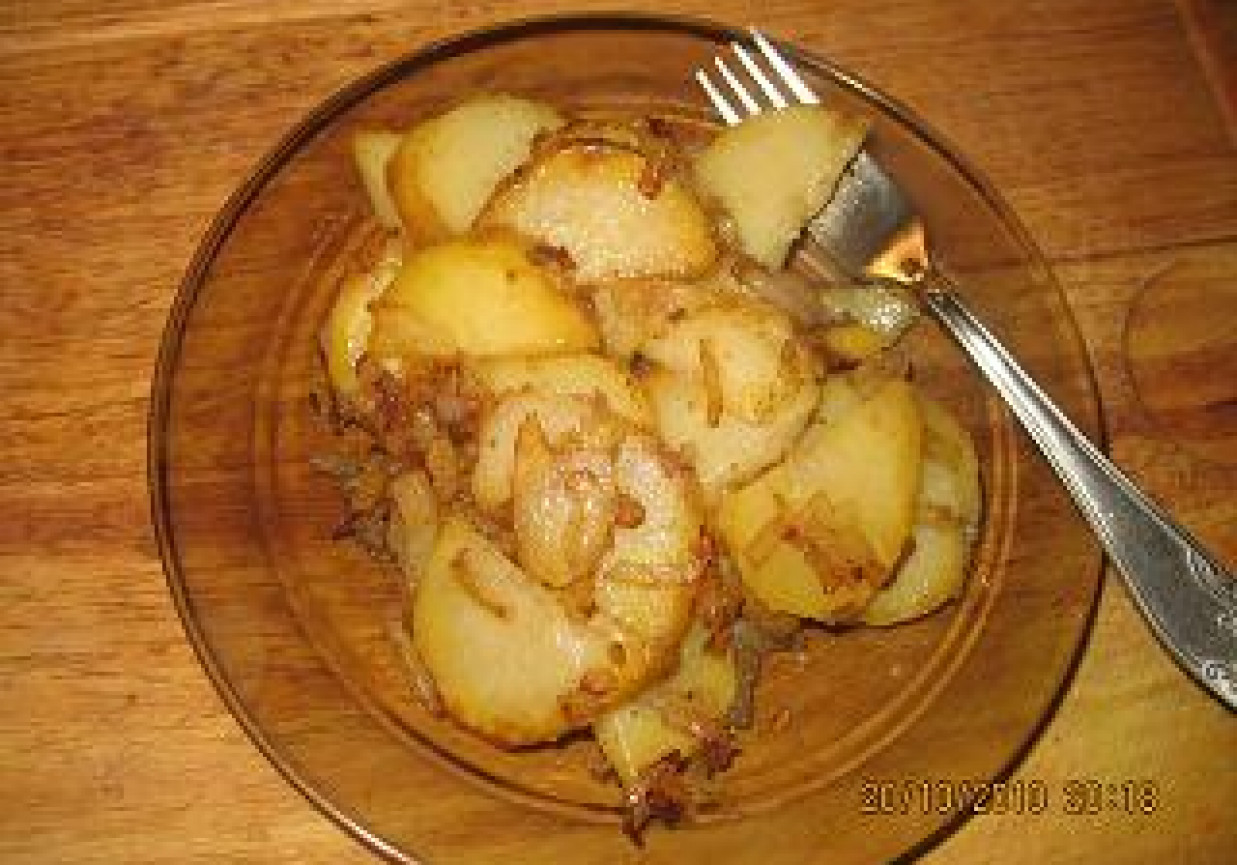 Ziemniaki smażone z cebulką foto