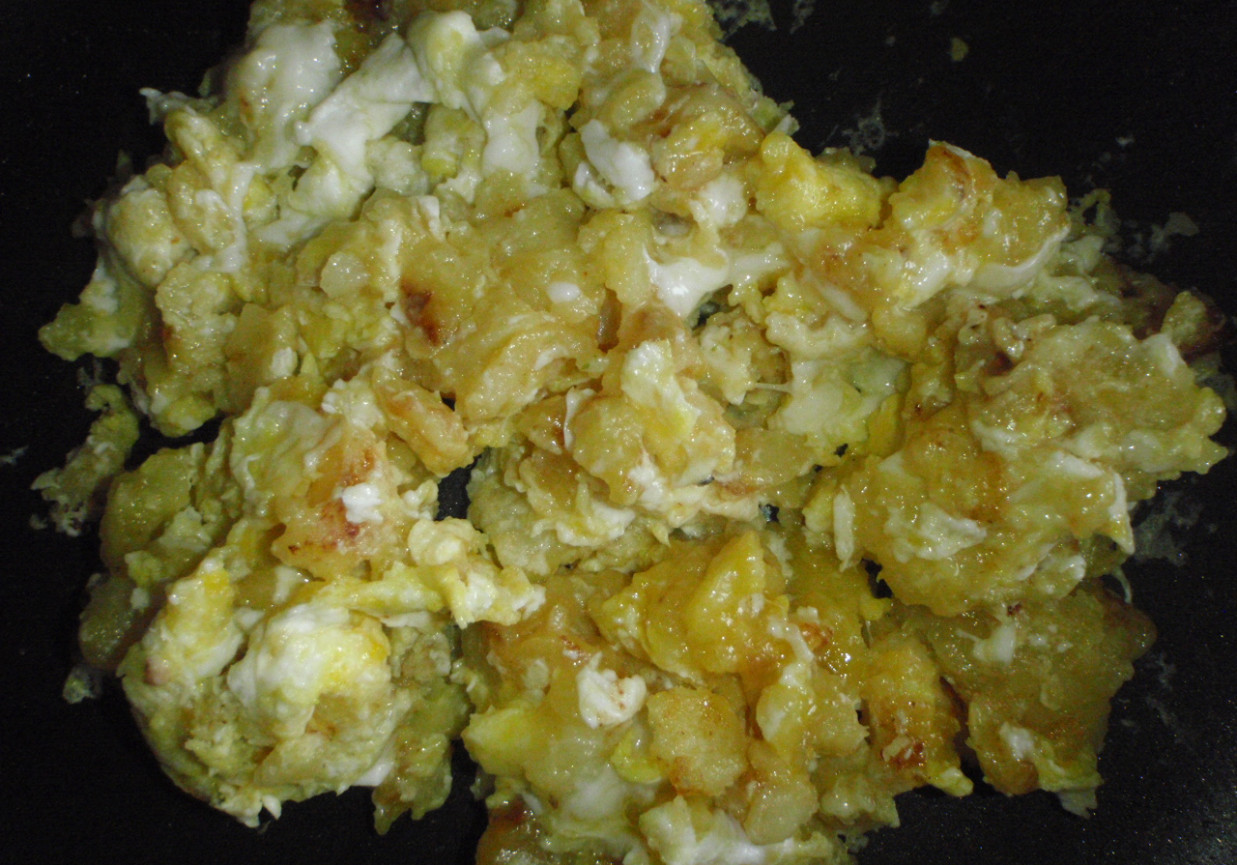 Ziemniaki smażone z jajkiem foto