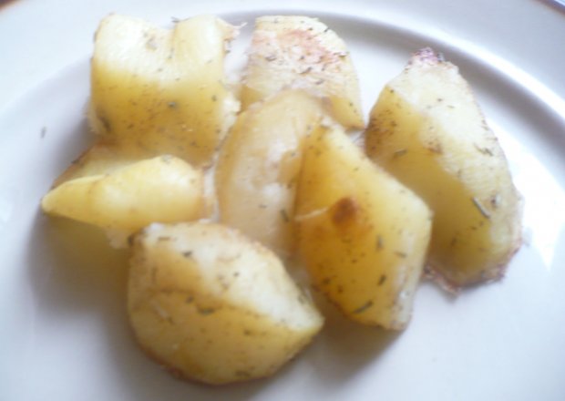 Fotografia przedstawiająca Ziemniaki w rozmarynie