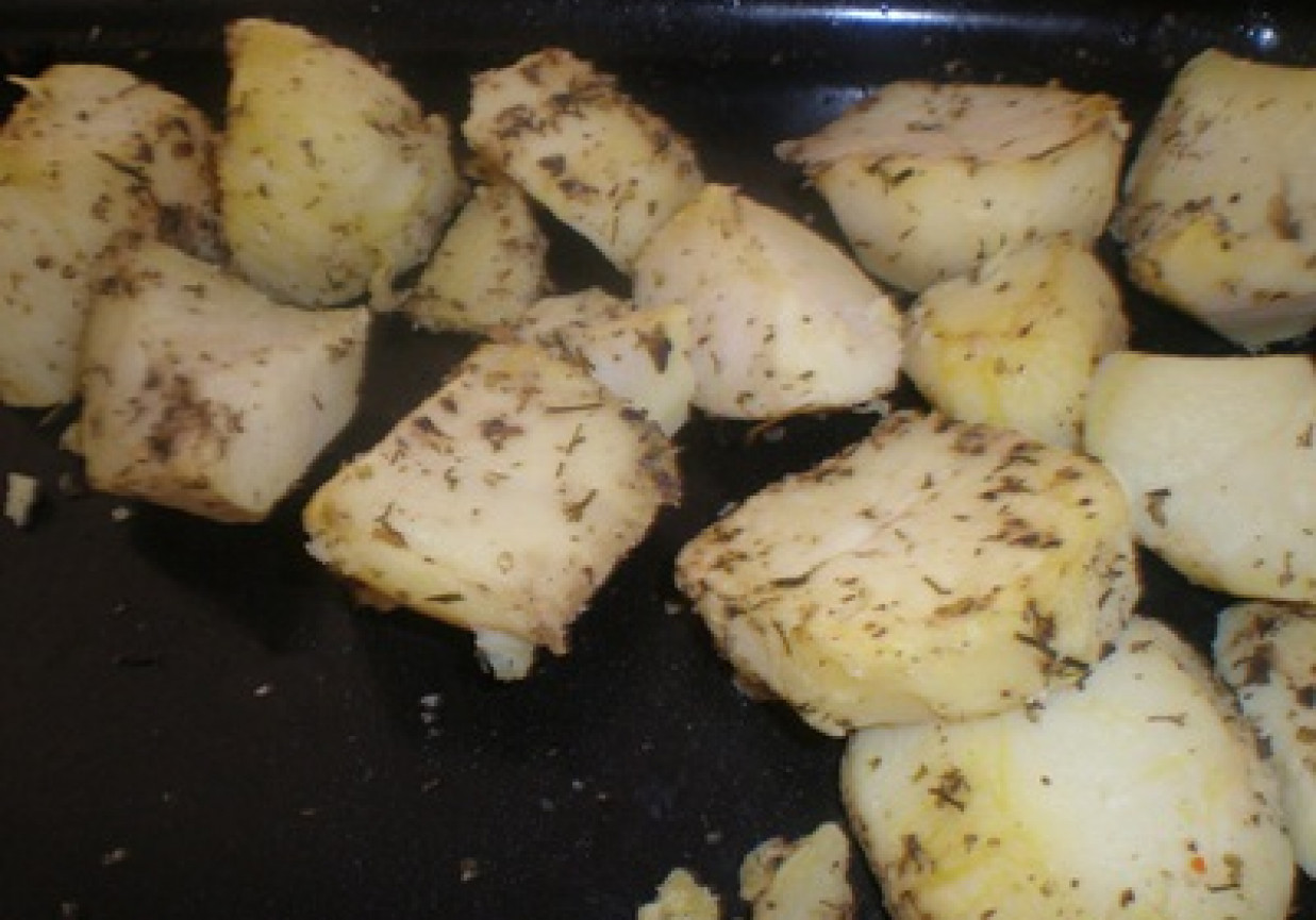 ziemniaki z blaszki foto