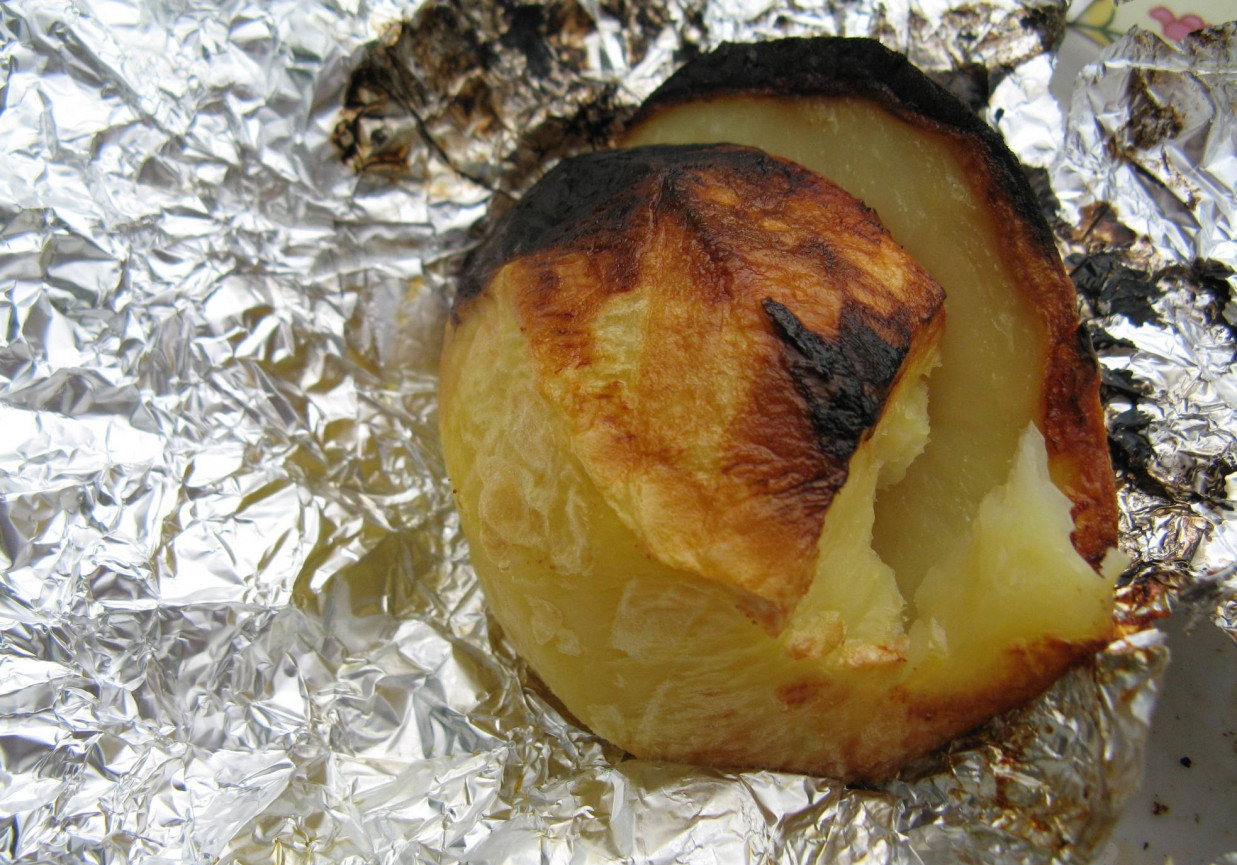 Ziemniaki z grilla foto