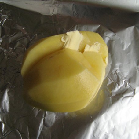 Krok 1 - Ziemniaki z grilla foto
