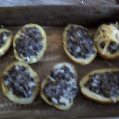 Krok 5 - Ziemniaki z grzybami. foto