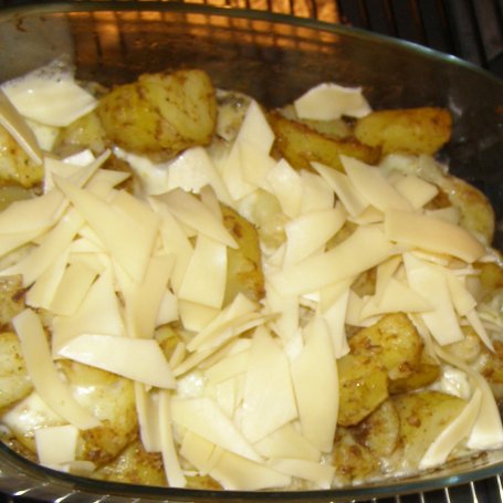 Krok 3 - ziemniaki z piekarnika...  foto