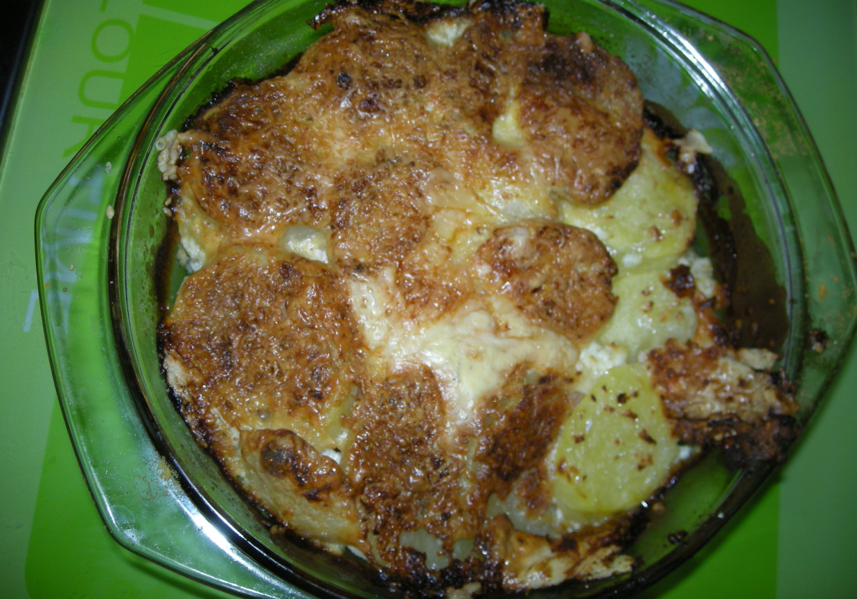 ziemniaki zapiekane w sosie foto