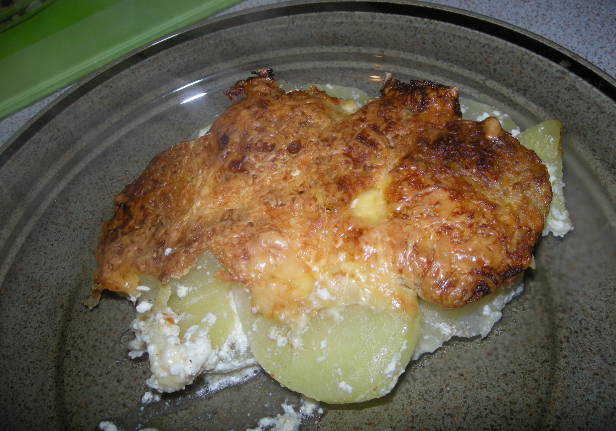 ziemniaki zapiekane w sosie foto