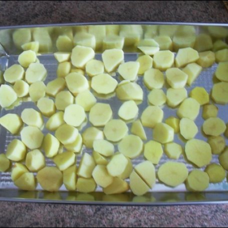 Krok 1 - Ziemniaki zapiekane w ziołach foto