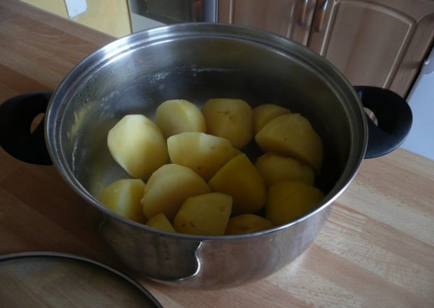 Fotografia przedstawiająca ziemniaki