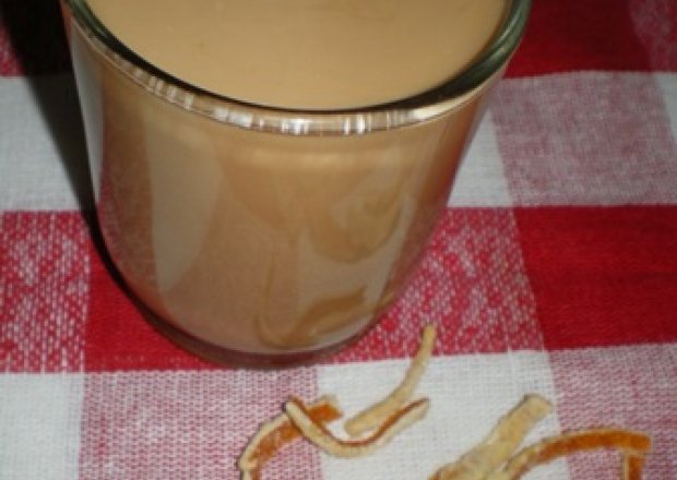 Fotografia przedstawiająca Zimowa kawa z nutą pomarańczową