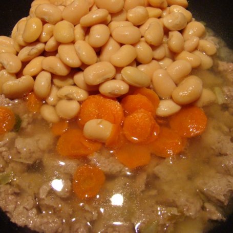 Krok 4 - Zimowa zupa z białą fasolą foto