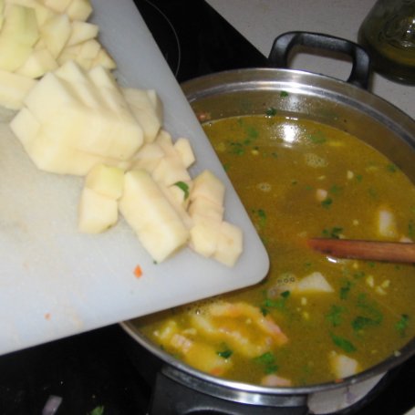 Krok 4 - Zimowa zupa z soczewicą foto