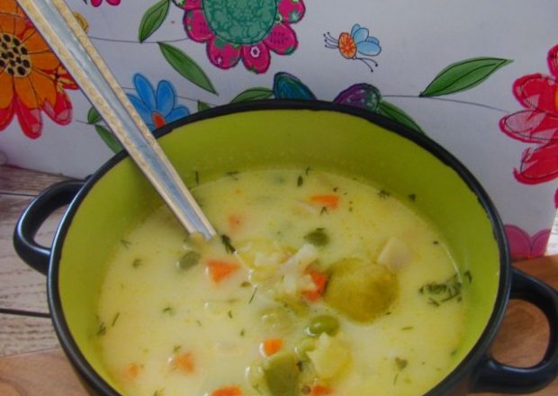 Fotografia przedstawiająca Zimowa zupka z warzywami
