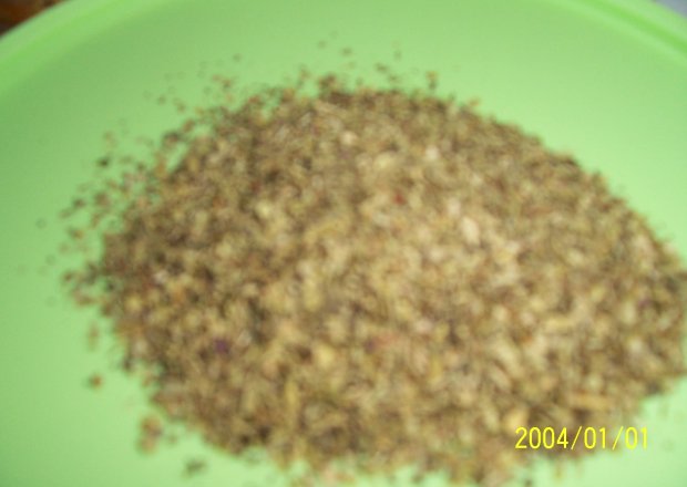 Fotografia przedstawiająca zioła prowansalskie do pulpetów